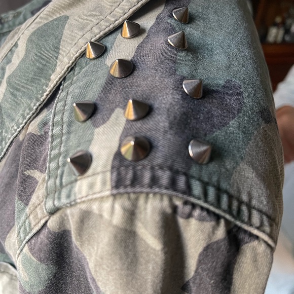 Not for sale - Picture 3 of 4